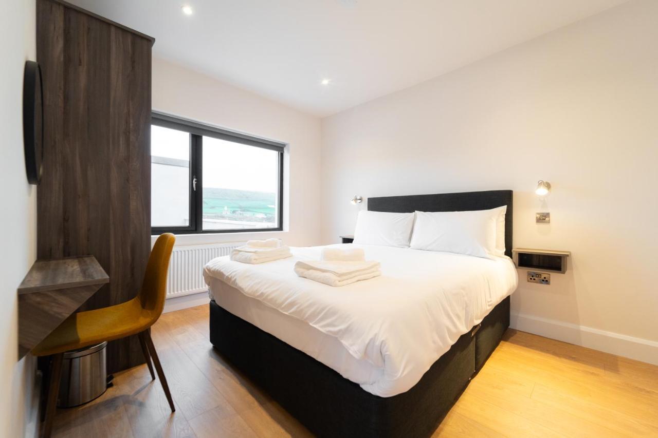 Dingle Way Snug, Luxury Apartment Exterior foto